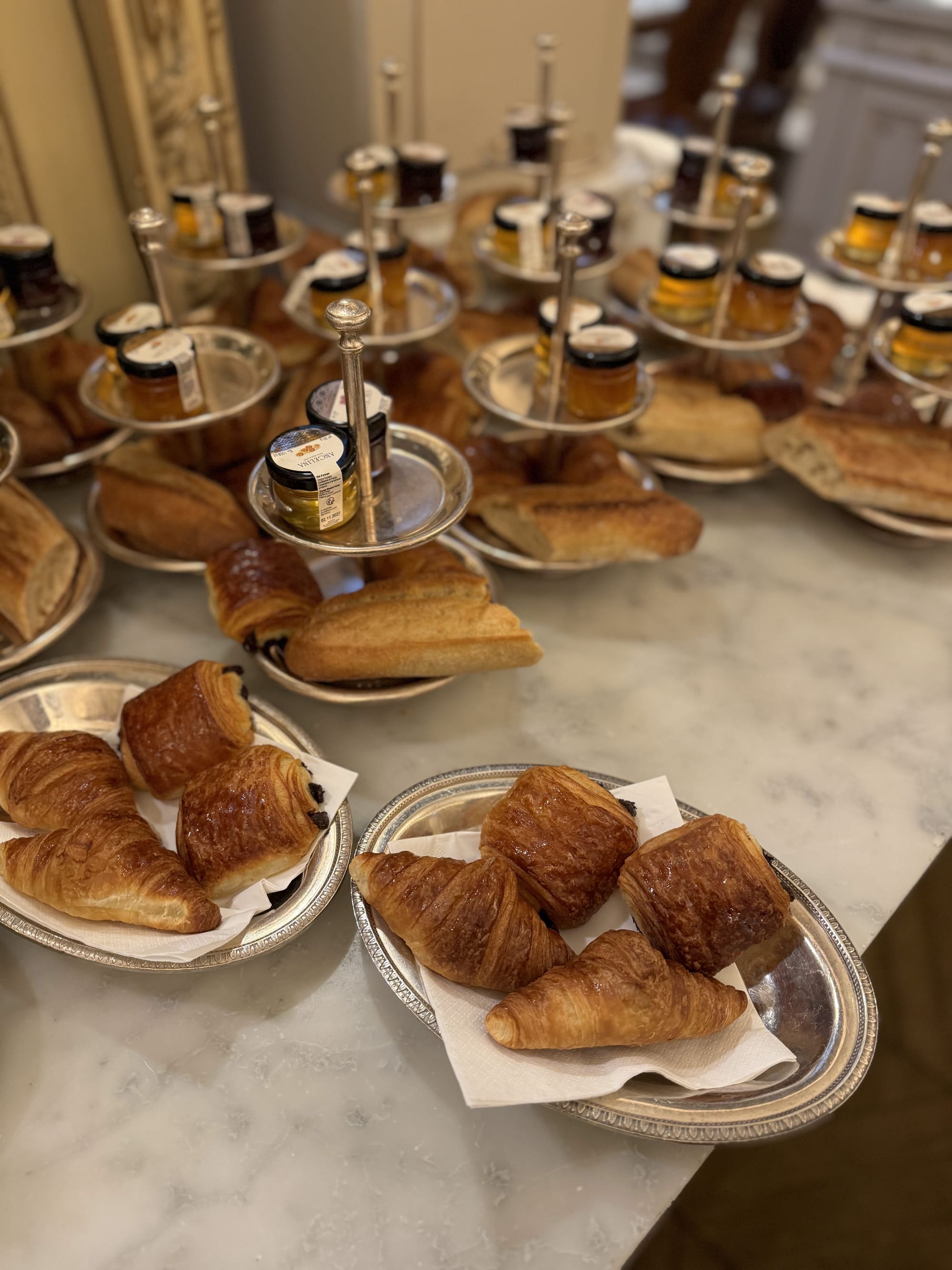Paris | Breakfast at Angelina's