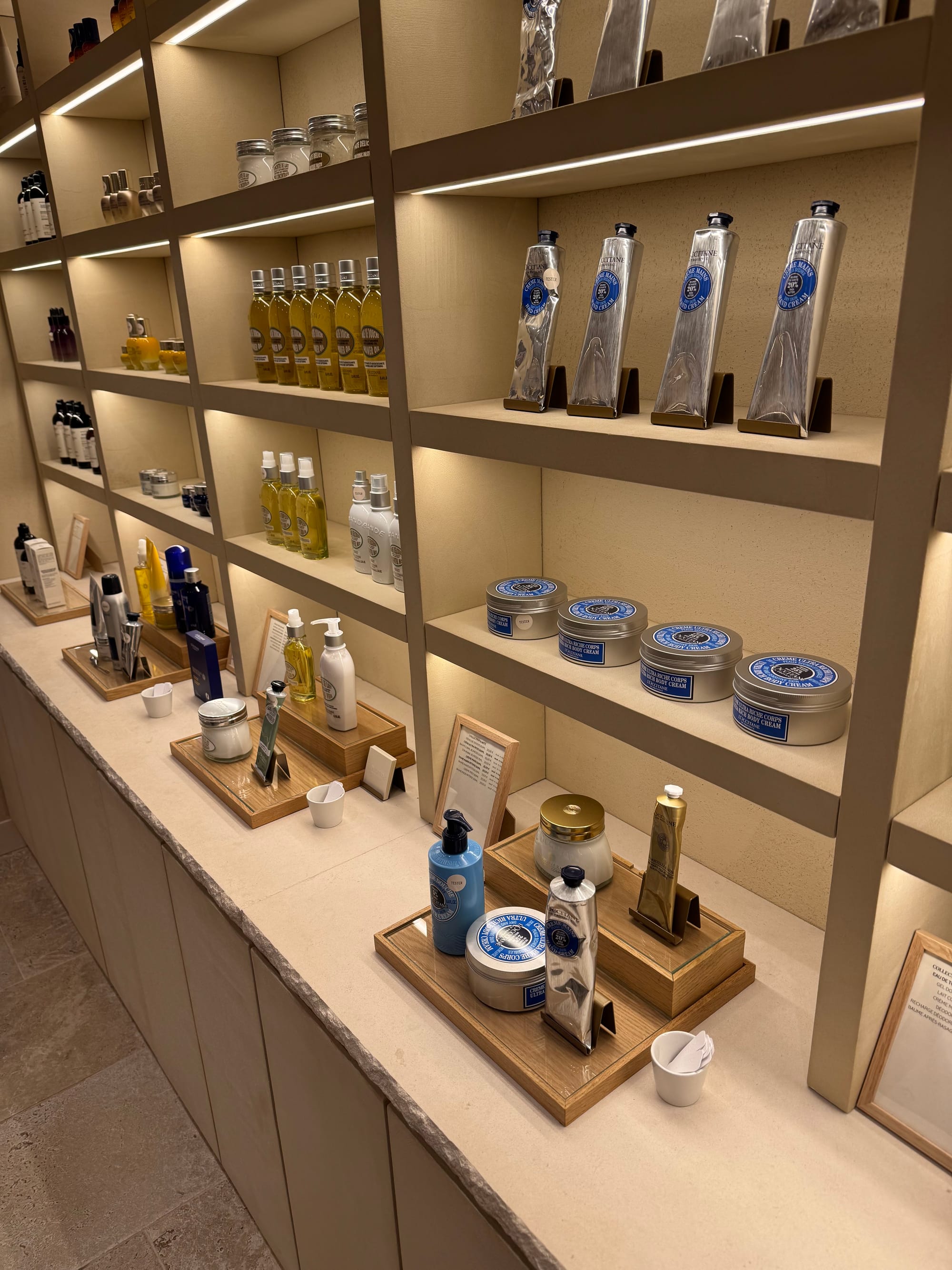 Where to go for shopping in Paris?