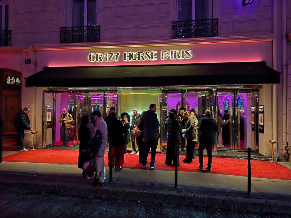 Paris | Is the Crazy Horse show worth it?